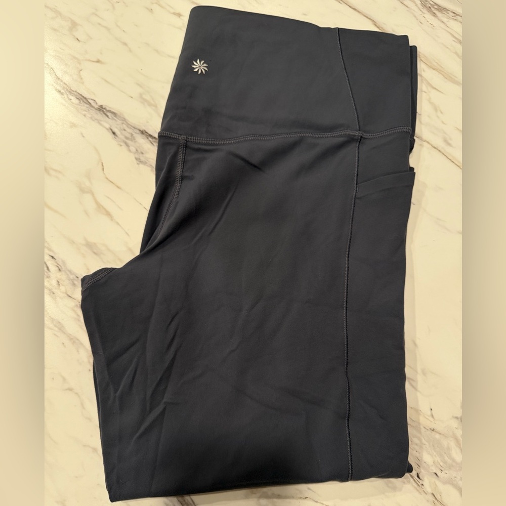 Athleta gray-blue Salutation Stash Tight with pockets